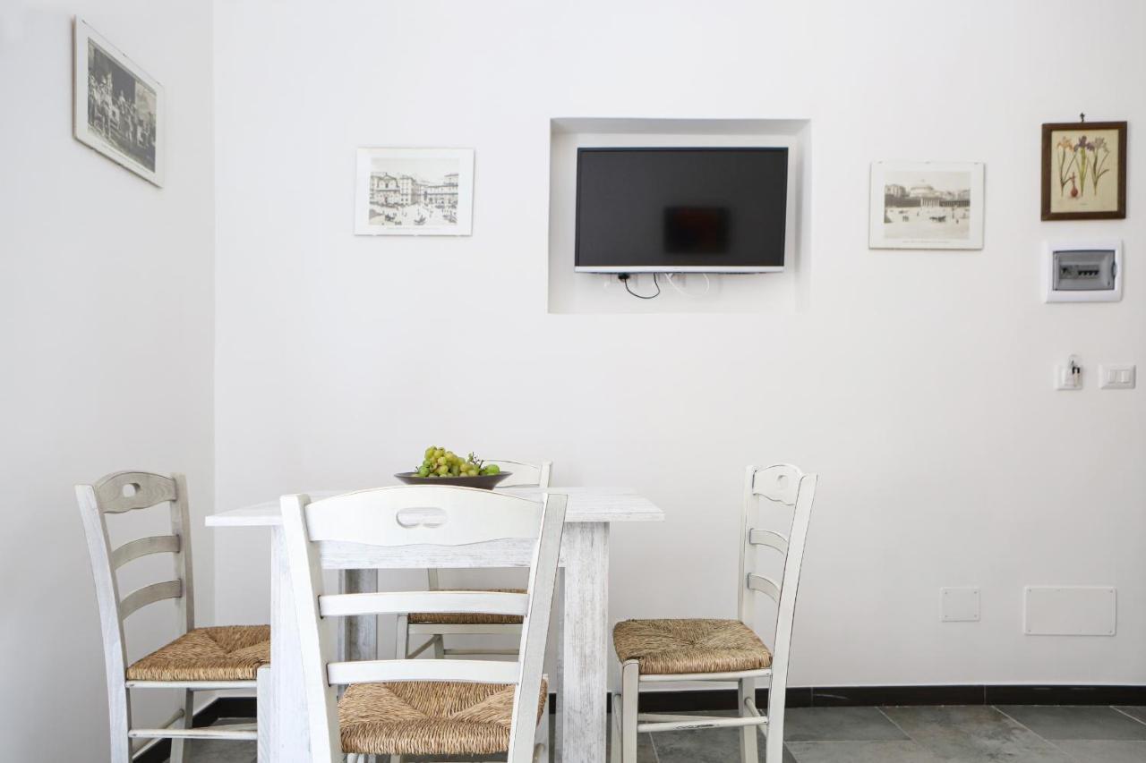 Gelso Apartments And Studio By Wonderful Italy เนเปิลส์ ภายนอก รูปภาพ