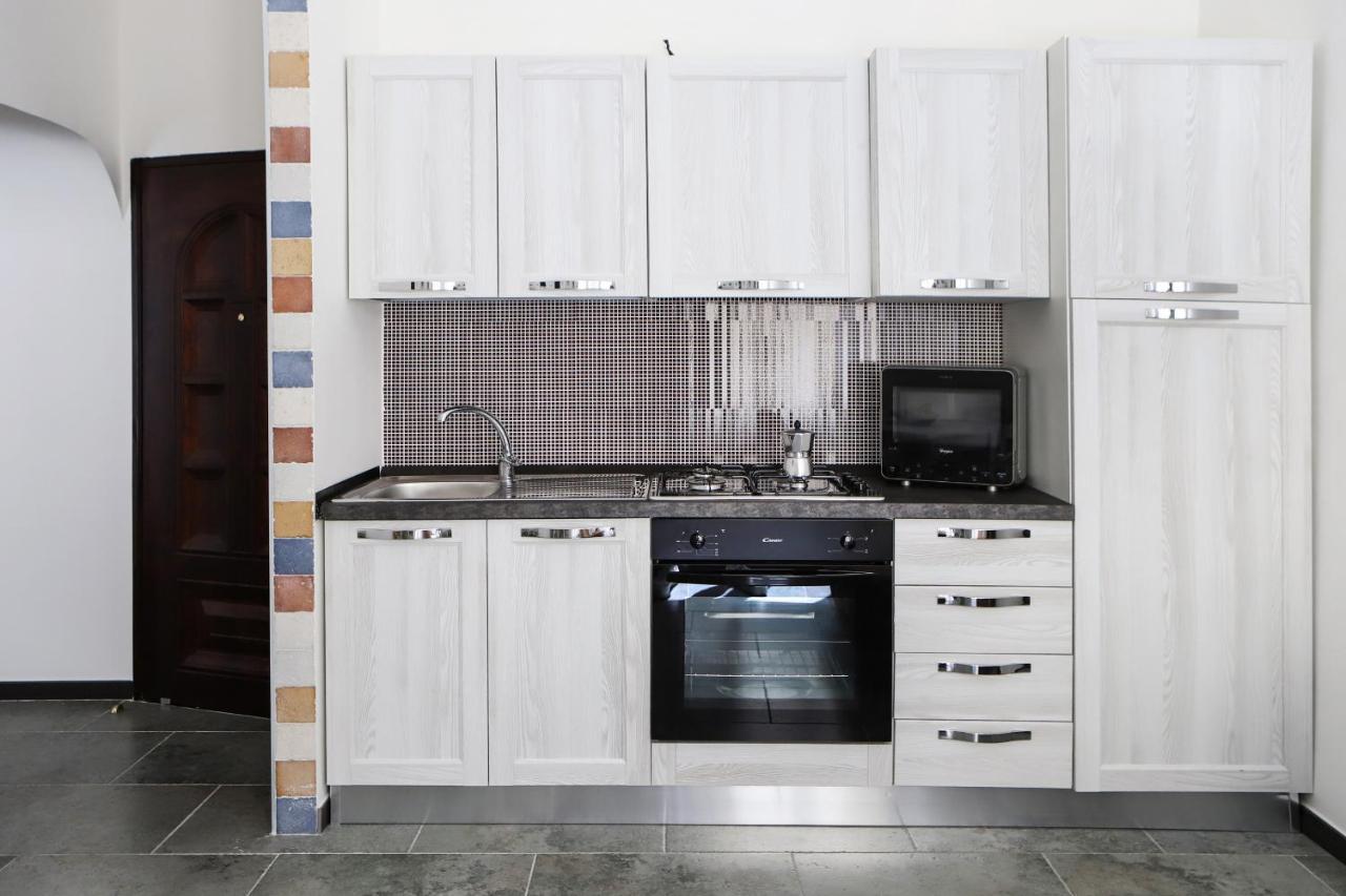 Gelso Apartments And Studio By Wonderful Italy เนเปิลส์ ภายนอก รูปภาพ